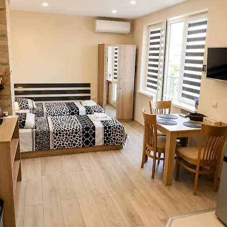 Apartment Relax, Centre, Free Wi-fi, Self Check-in *